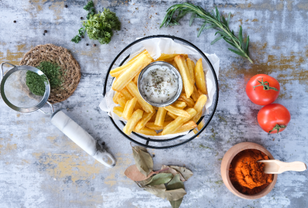 Pan-fried potatoes with cashew seasoning