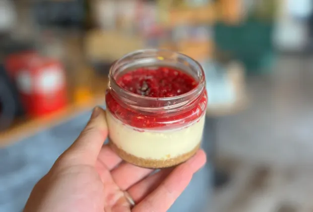 JAR CHEESECAKE