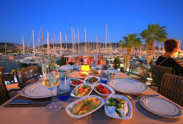 Marina Yacht Club