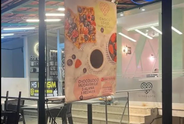 Choco Loco Waffle & Coffee