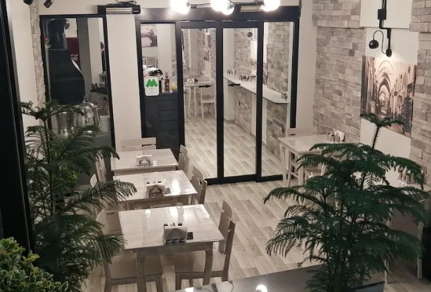 Tarihi Kapalıçarşı Önder Köftecisi