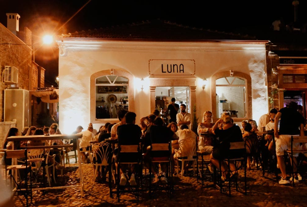 Luna