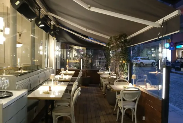 Divan Pub Akaretler 1