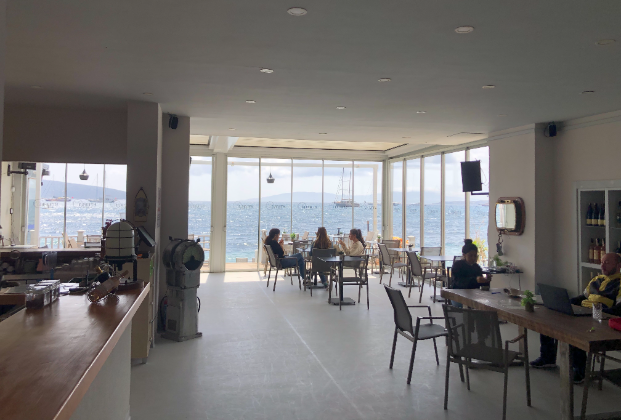 Infinity Lounge