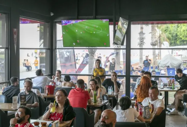 Tribün Kafe 3