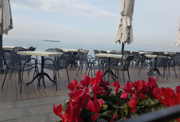 Midpoint Florya