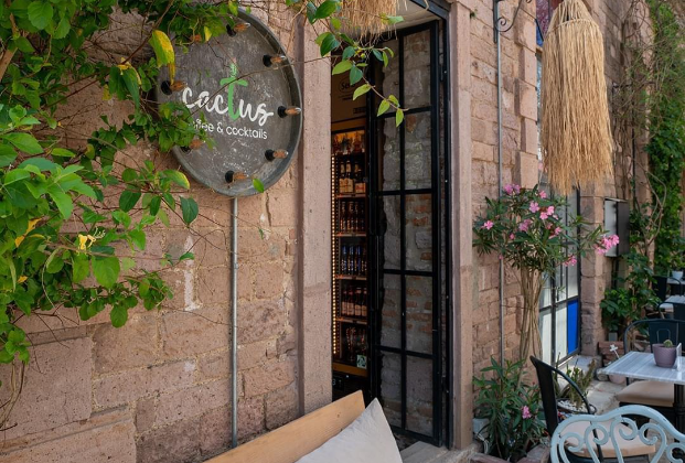 Cactus Coffee & Cocktails