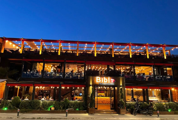 Biblo Cafe Lounge
