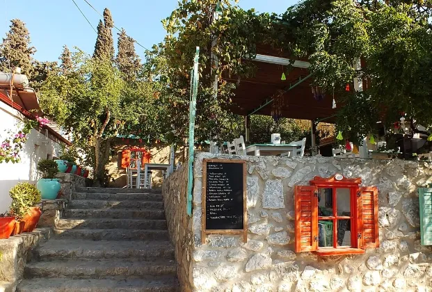 Artolive Restaurant