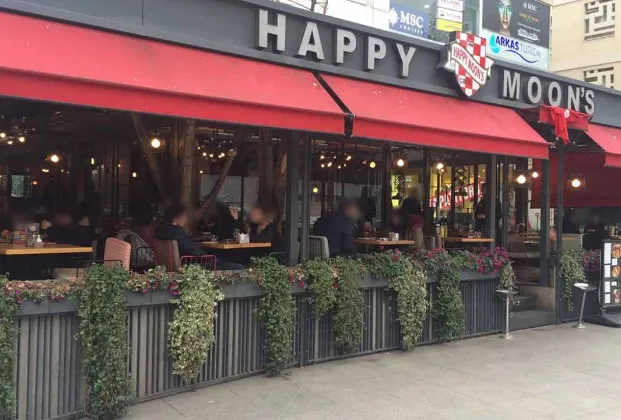 Happy Moon's Akbatı