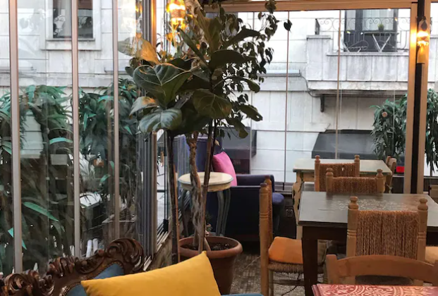 Arada Beyrut Cafe