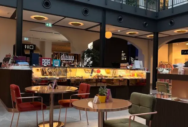 Divan Bistro Galataport 2