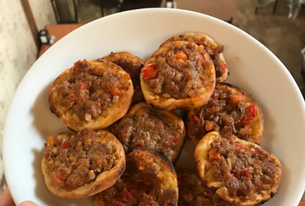 Kuşgözü Lahmacun Levent