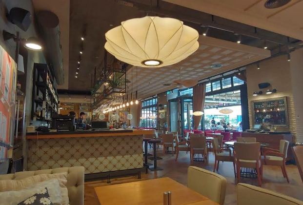 Midpoint Piazza