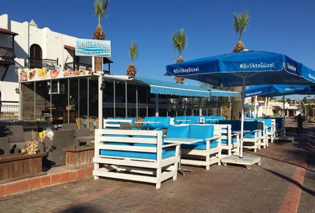 Deniz Beach Restaurant & Bar