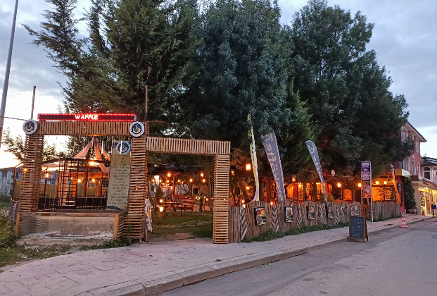 Sis Kafe Restaurant