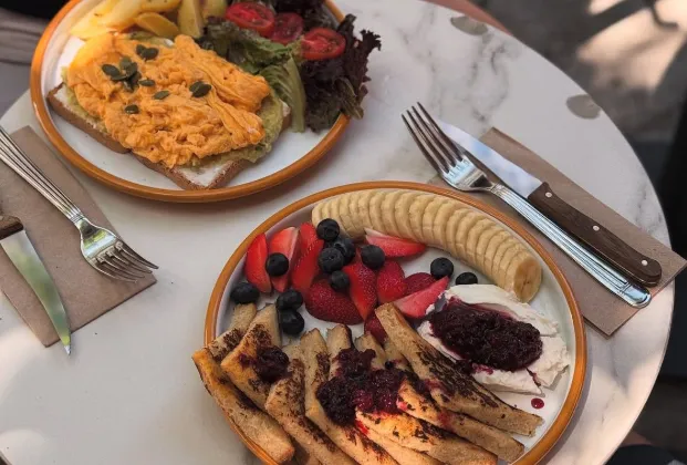 Vi Coffee & Healthy Living 1