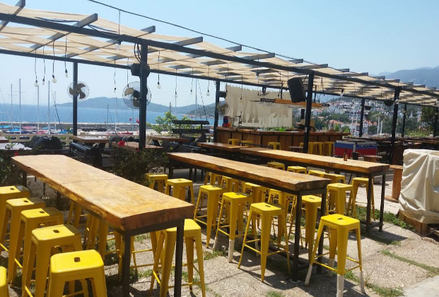 Ayı Pub Kaş