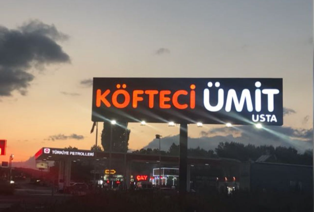 Köfteci Ümit Usta